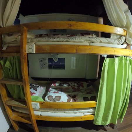 Zamamia International Guesthouse Buitenkant foto