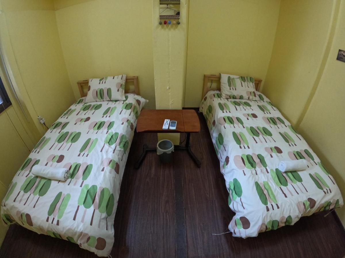 Zamamia International Guesthouse Buitenkant foto